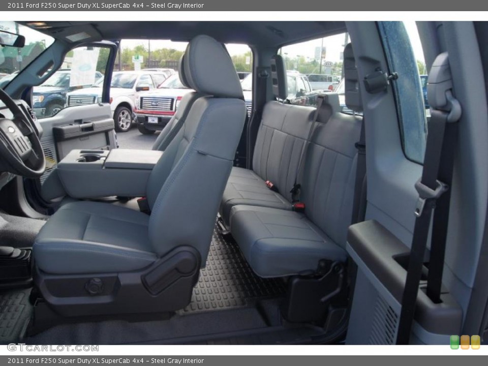 Steel Gray Interior Photo for the 2011 Ford F250 Super Duty XL SuperCab 4x4 #47907194
