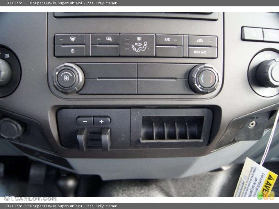 Steel Gray Interior Controls for the 2011 Ford F250 Super Duty XL SuperCab 4x4 #47907480