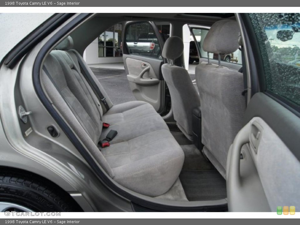Sage Interior Photo for the 1998 Toyota Camry LE V6 #47910171