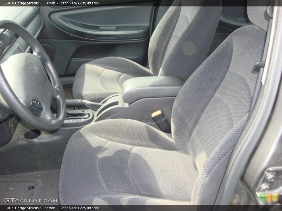 Dark Slate Gray Interior Photo for the 2004 Dodge Stratus SE Sedan #47924982