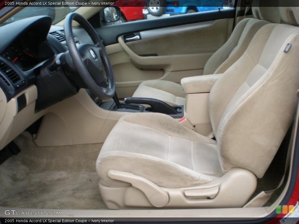 Ivory Interior Photo for the 2005 Honda Accord LX Special Edition Coupe #47928288