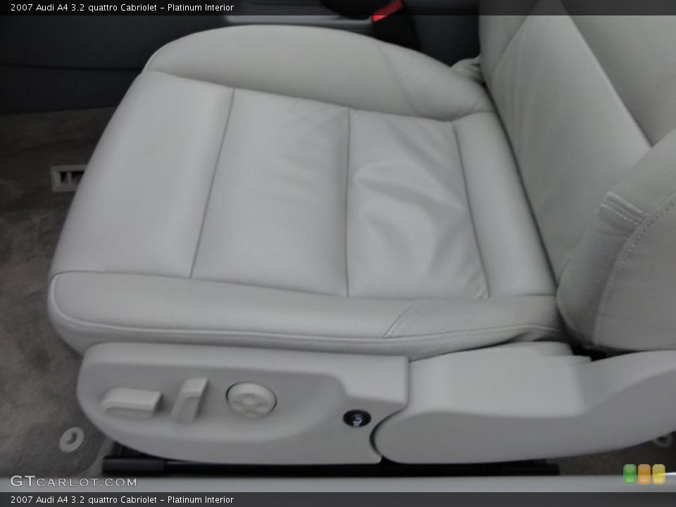Platinum Interior Photo for the 2007 Audi A4 3.2 quattro Cabriolet #47930589