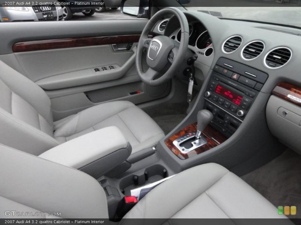 Platinum Interior Dashboard for the 2007 Audi A4 3.2 quattro Cabriolet #47930634
