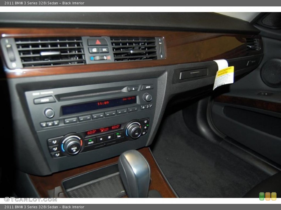 Black Interior Controls for the 2011 BMW 3 Series 328i Sedan #47938590