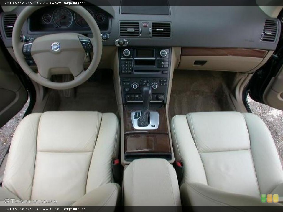 Soft Beige Interior Photo for the 2010 Volvo XC90 3.2 AWD #47938941