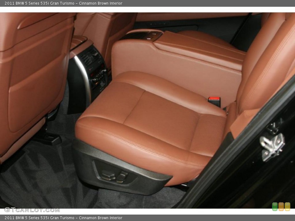Cinnamon Brown Interior Photo for the 2011 BMW 5 Series 535i Gran Turismo #47943141