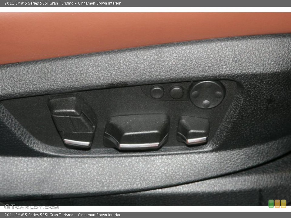 Cinnamon Brown Interior Controls for the 2011 BMW 5 Series 535i Gran Turismo #47943486