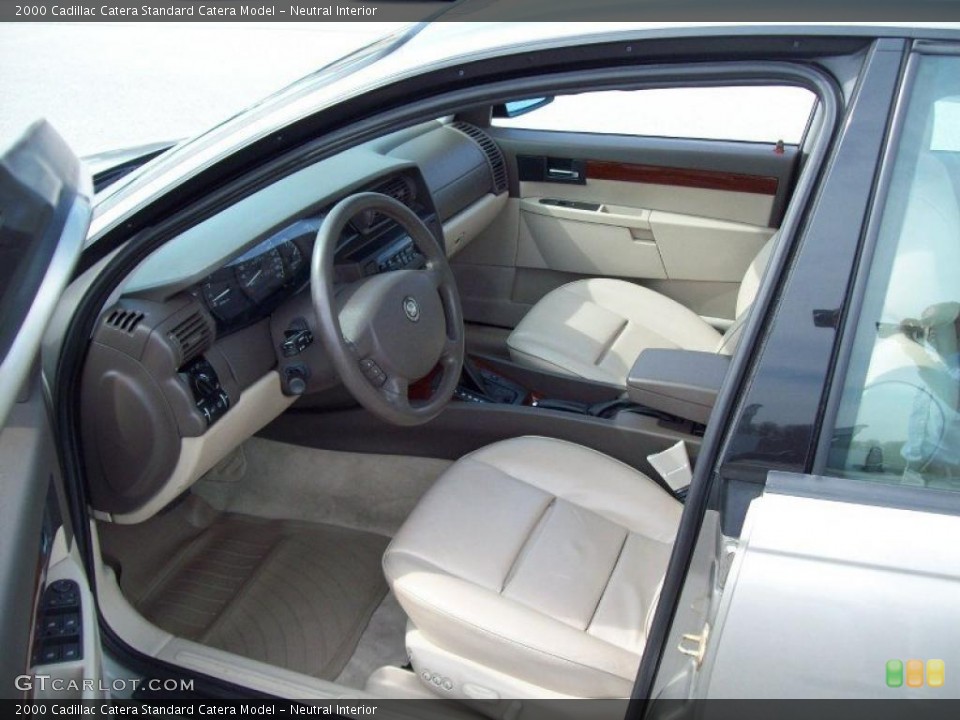 Neutral Interior Photo for the 2000 Cadillac Catera  #47944470