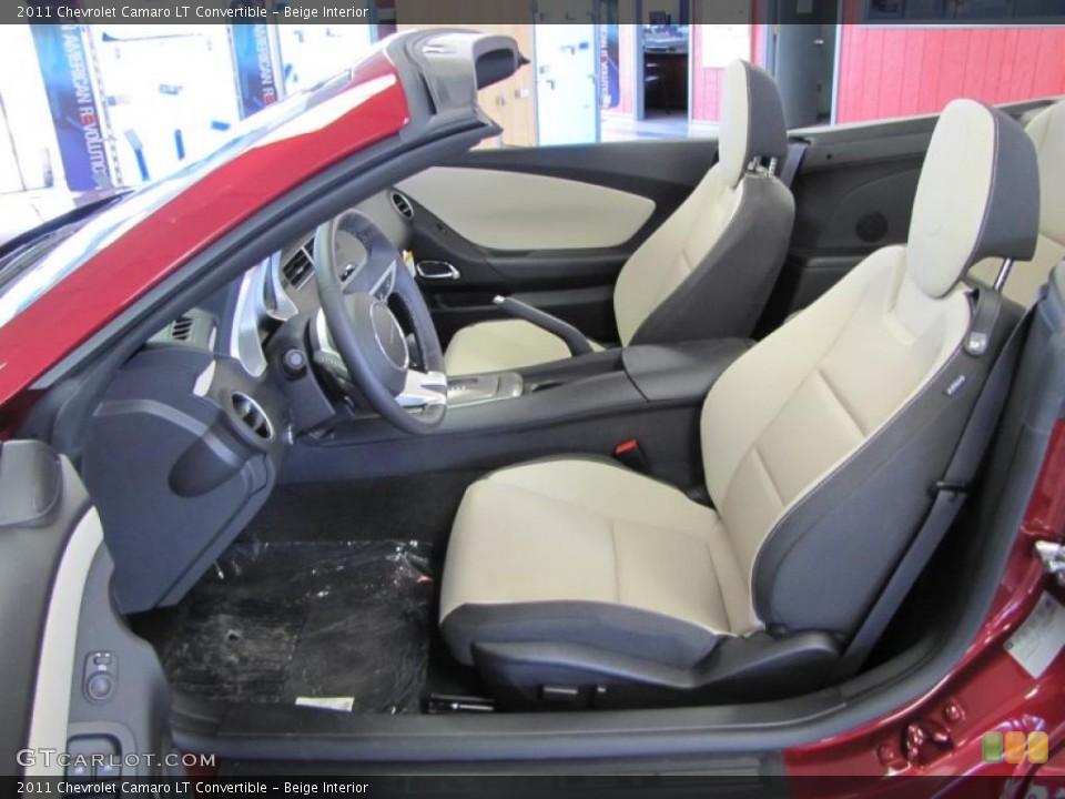 Beige Interior Photo for the 2011 Chevrolet Camaro LT Convertible #47945250