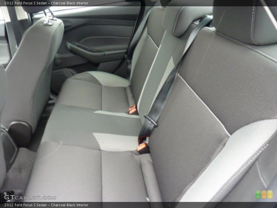 Charcoal Black Interior Photo for the 2012 Ford Focus S Sedan #47948778