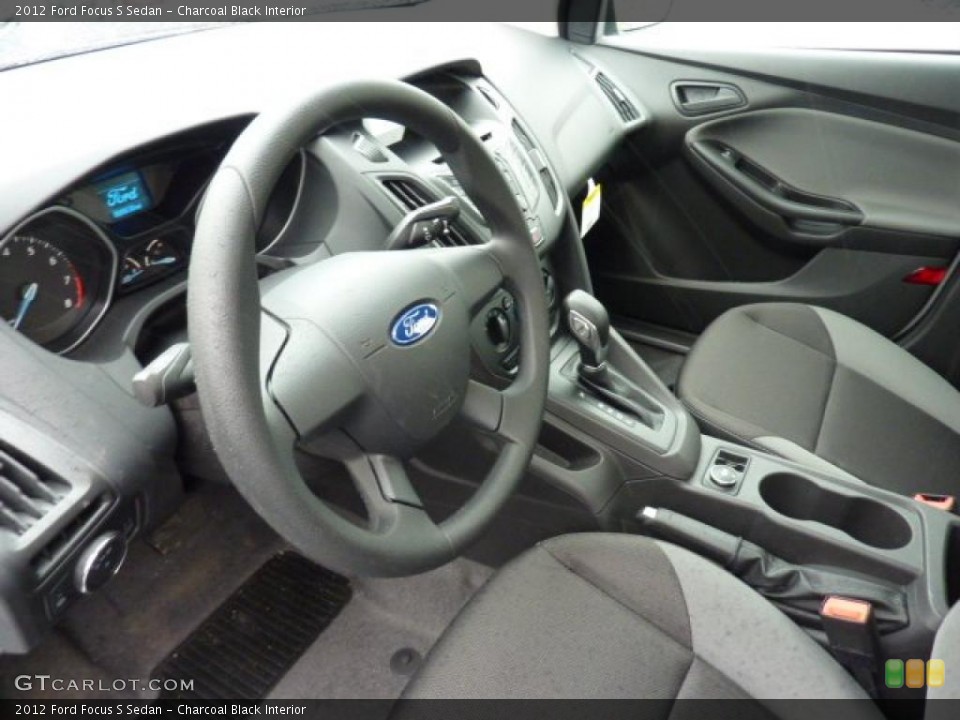 Charcoal Black Interior Photo for the 2012 Ford Focus S Sedan #47948811
