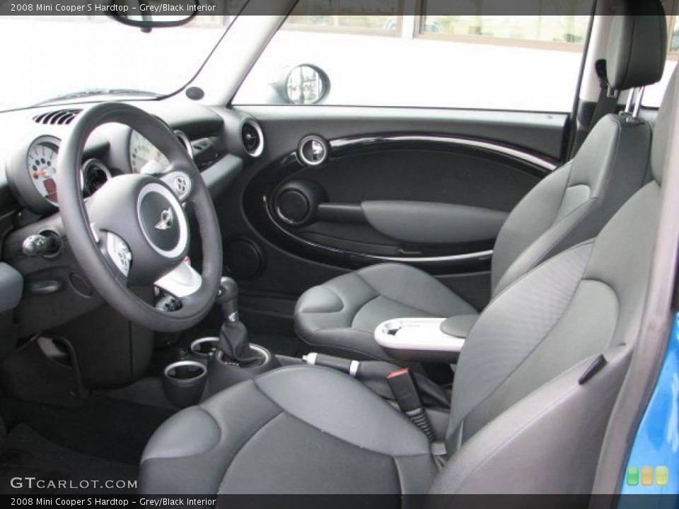 Grey/Black Interior Photo for the 2008 Mini Cooper S Hardtop #47954415