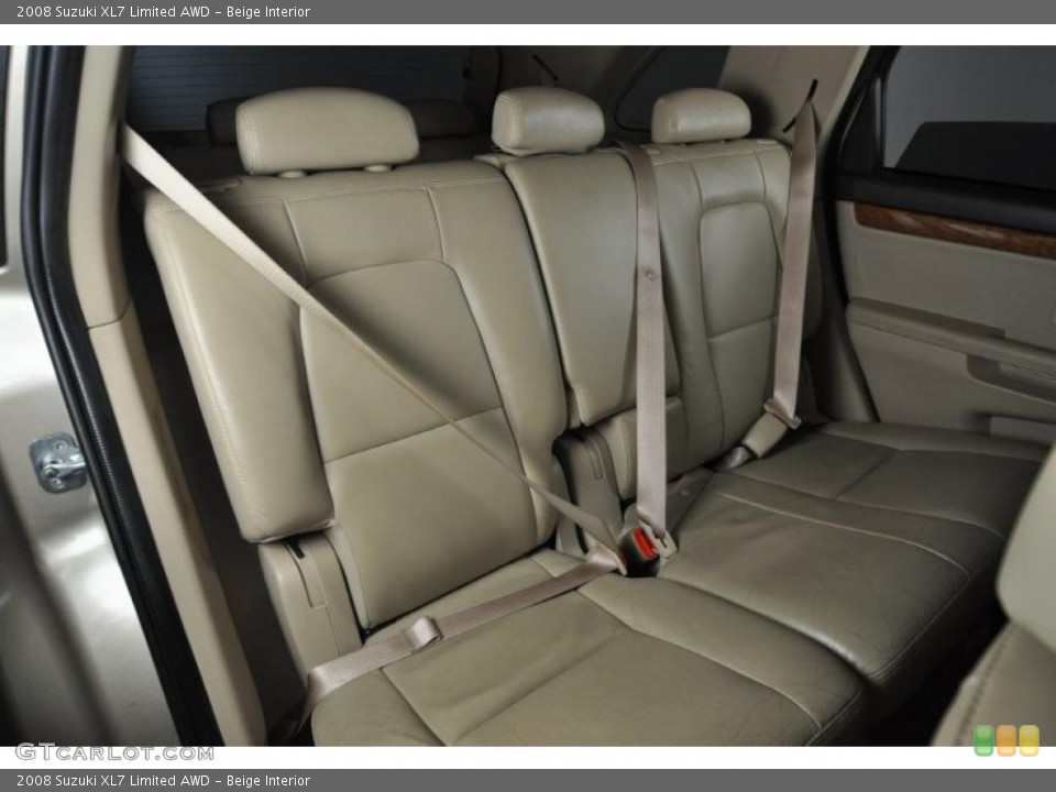 Beige Interior Photo for the 2008 Suzuki XL7 Limited AWD #47955924
