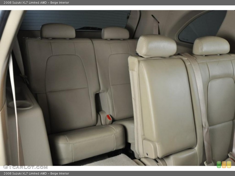 Beige Interior Photo for the 2008 Suzuki XL7 Limited AWD #47955936