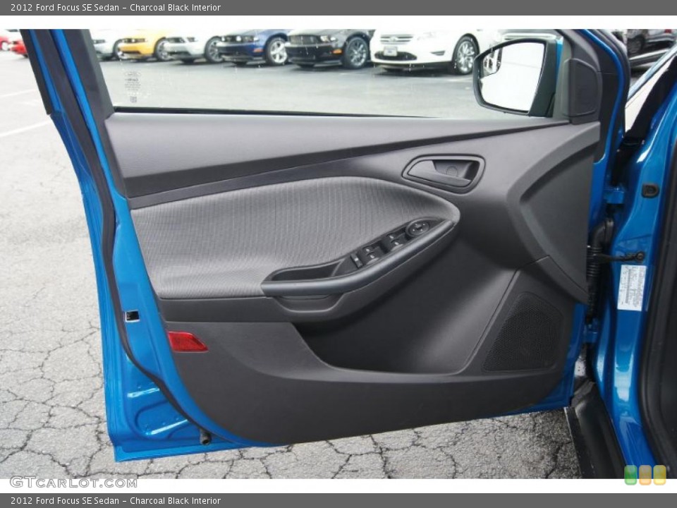 Charcoal Black Interior Door Panel for the 2012 Ford Focus SE Sedan #47956136
