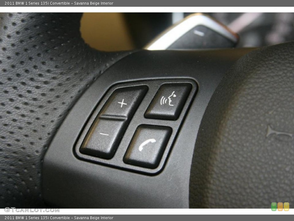 Savanna Beige Interior Controls for the 2011 BMW 1 Series 135i Convertible #47970293