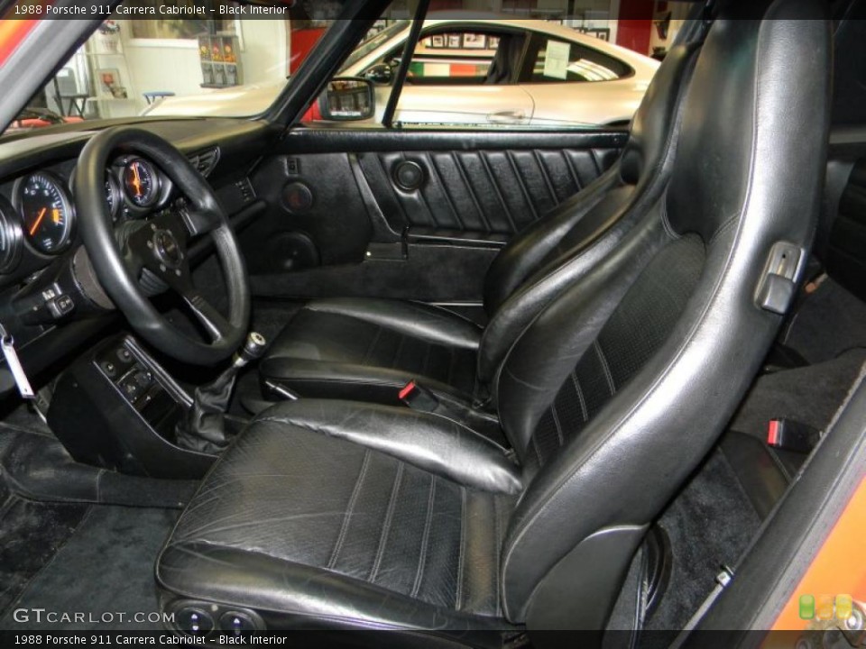 Black Interior Photo for the 1988 Porsche 911 Carrera Cabriolet #47984048