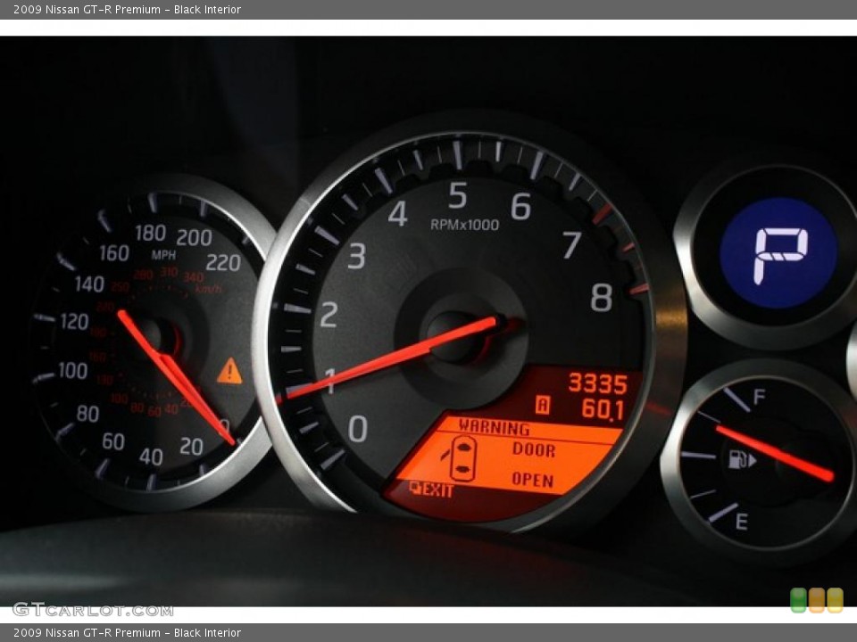 Black Interior Gauges for the 2009 Nissan GT-R Premium #47984906