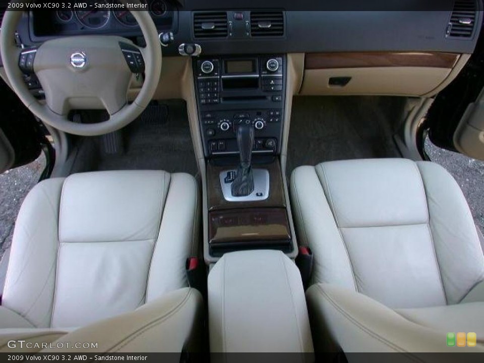 Sandstone Interior Photo for the 2009 Volvo XC90 3.2 AWD #47986149