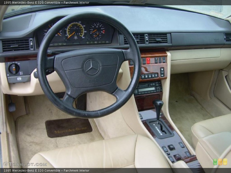 Parchment Interior Dashboard for the 1995 Mercedes-Benz E 320 Convertible #47987238