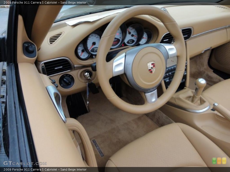 Sand Beige Interior Steering Wheel for the 2009 Porsche 911 Carrera S Cabriolet #47990256