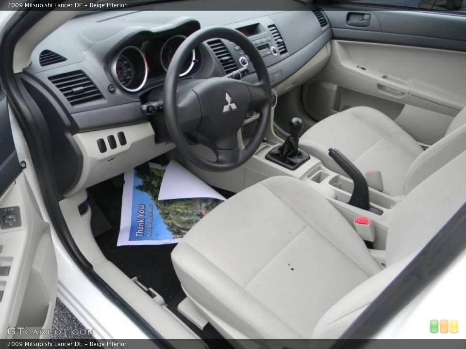Beige Interior Photo for the 2009 Mitsubishi Lancer DE #47992434
