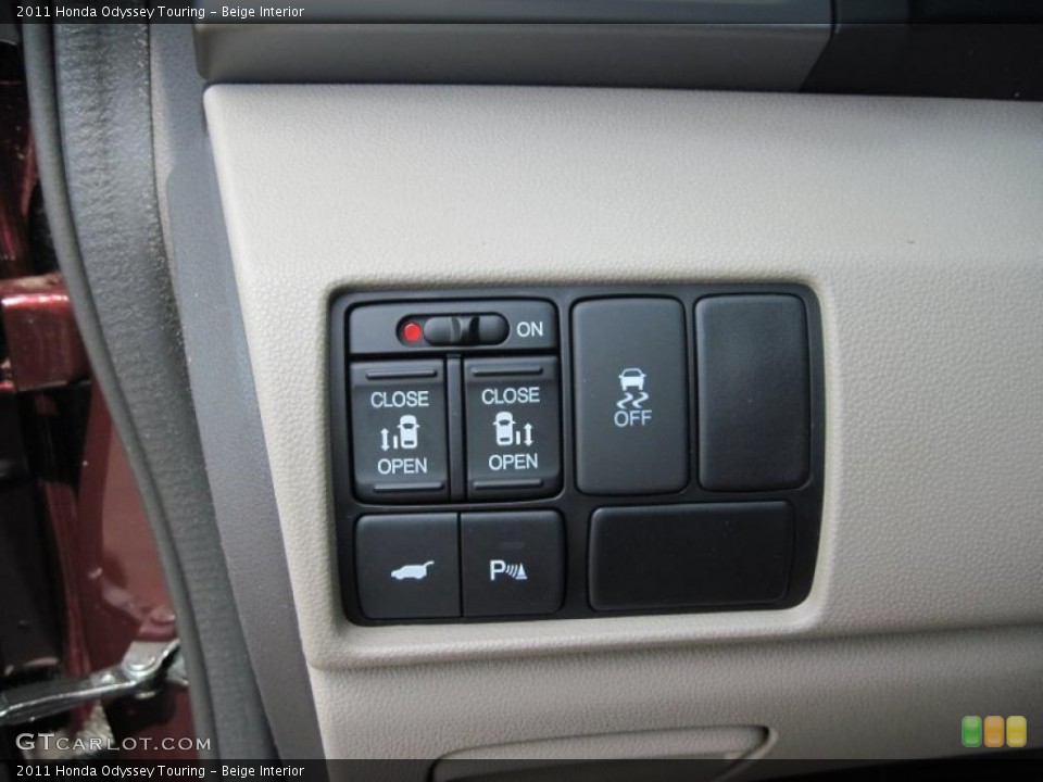 Beige Interior Controls for the 2011 Honda Odyssey Touring #48004503
