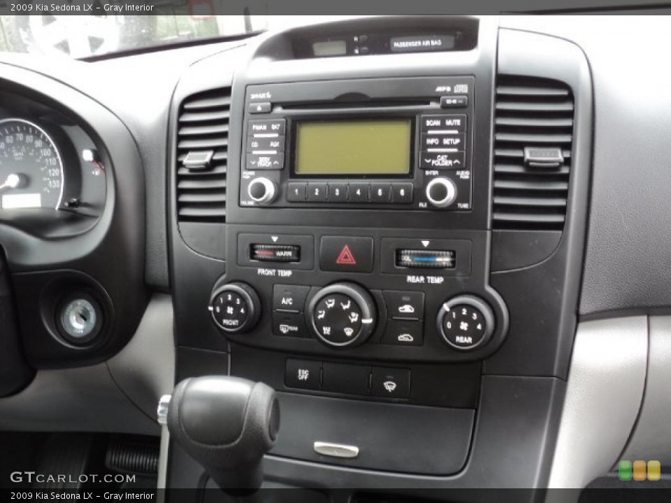 Gray Interior Controls for the 2009 Kia Sedona LX #48006781