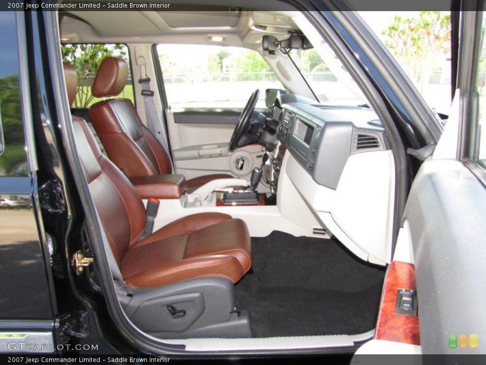 Saddle Brown Interior Photo for the 2007 Jeep Commander Limited #48012295
