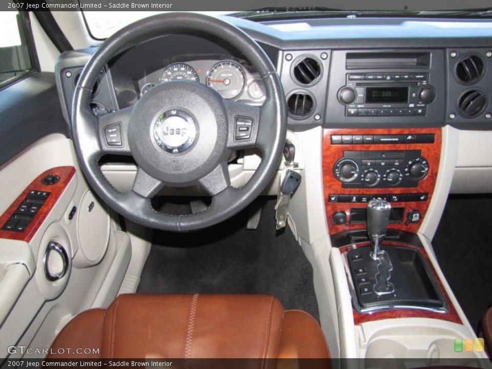 Saddle Brown Interior Controls for the 2007 Jeep Commander Limited #48012379