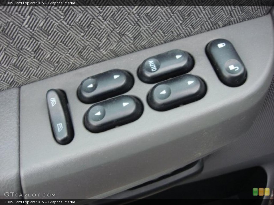 Graphite Interior Controls for the 2005 Ford Explorer XLS #48016484