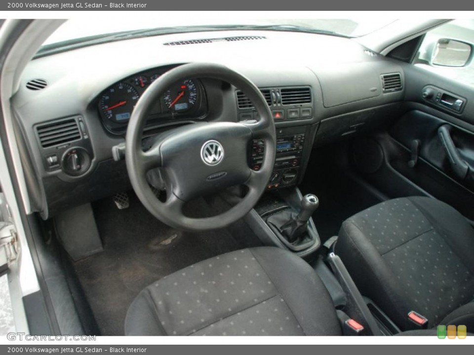 Black Interior Photo for the 2000 Volkswagen Jetta GL Sedan #48016523