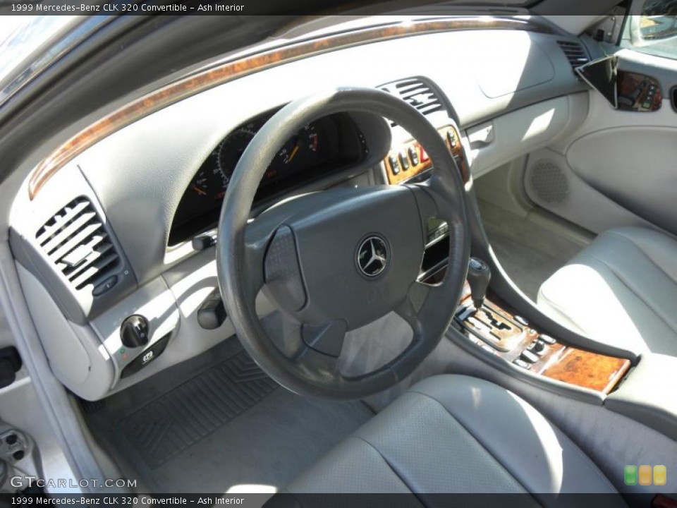 Ash Interior Photo for the 1999 Mercedes-Benz CLK 320 Convertible #48020415