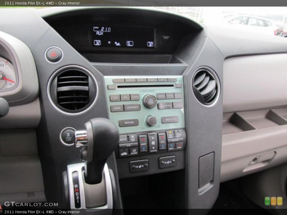 Gray Interior Controls for the 2011 Honda Pilot EX-L 4WD #48021543