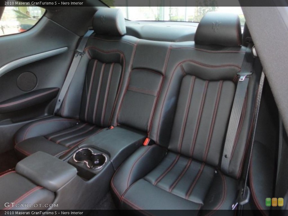 Nero Interior Photo for the 2010 Maserati GranTurismo S #48029771