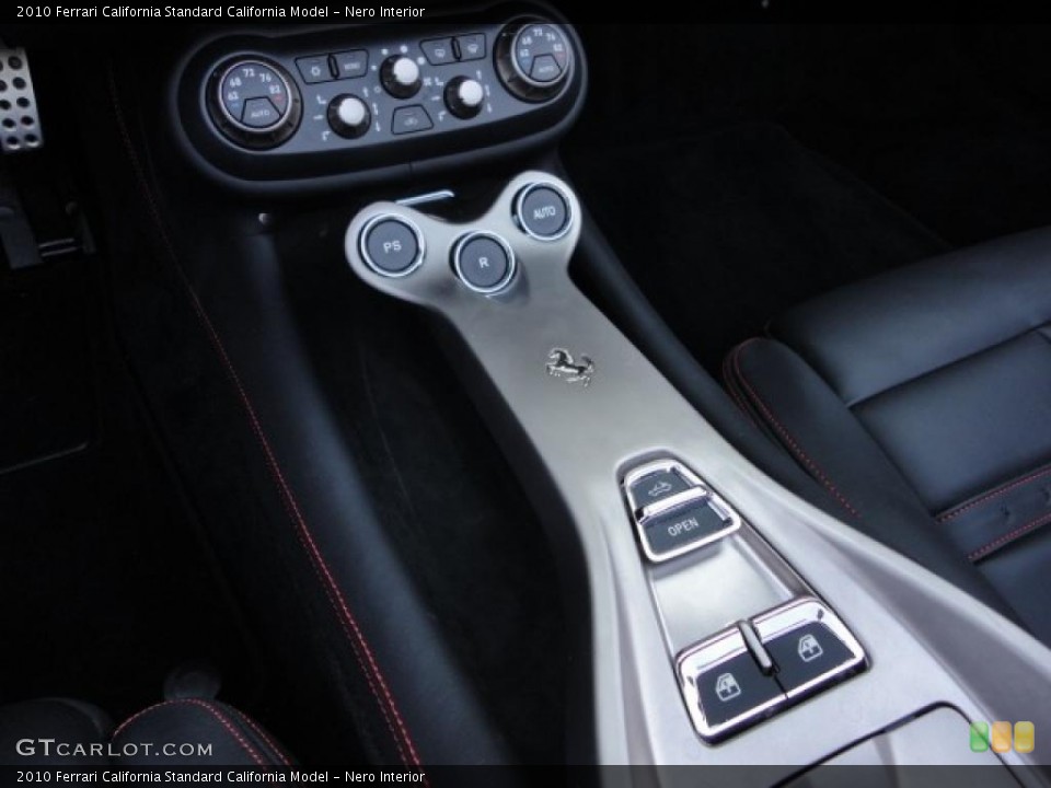 Nero Interior Controls for the 2010 Ferrari California  #48030647