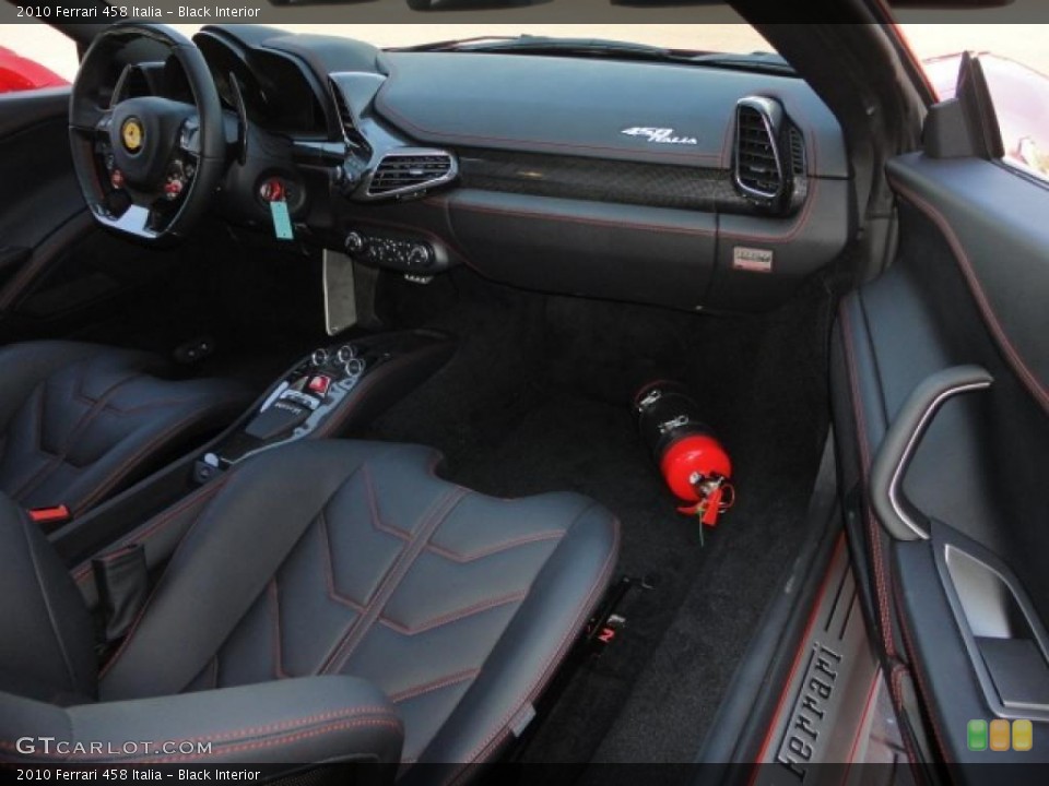 Black Interior Photo for the 2010 Ferrari 458 Italia #48030992