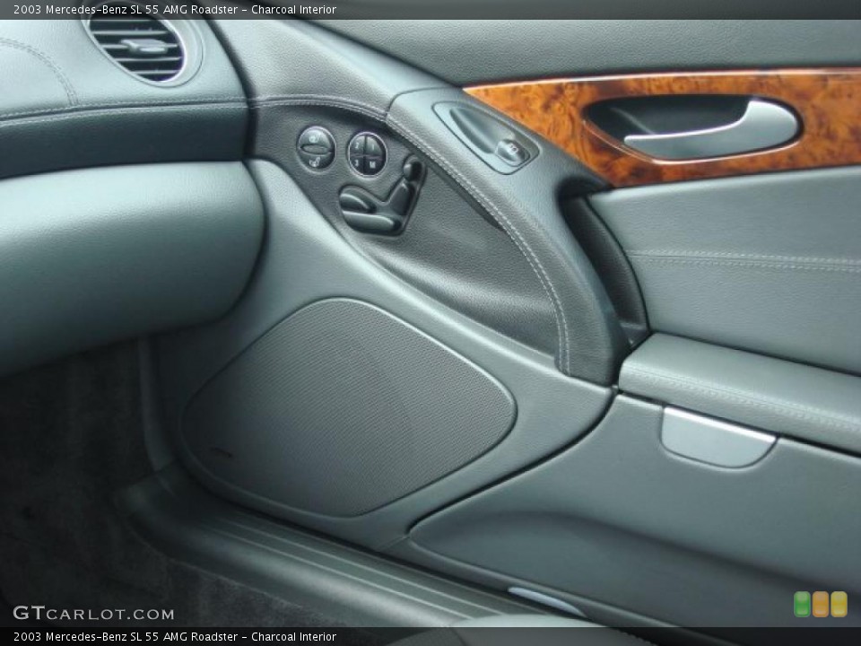 Charcoal Interior Controls for the 2003 Mercedes-Benz SL 55 AMG Roadster #48033791