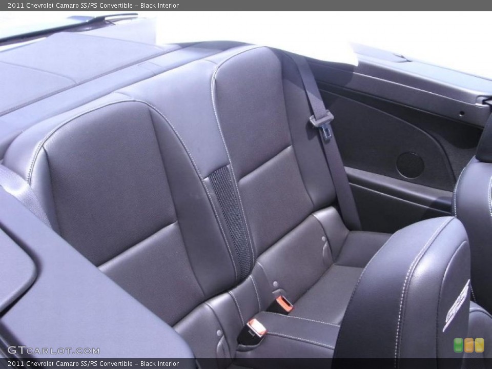 Black Interior Photo for the 2011 Chevrolet Camaro SS/RS Convertible #48043440