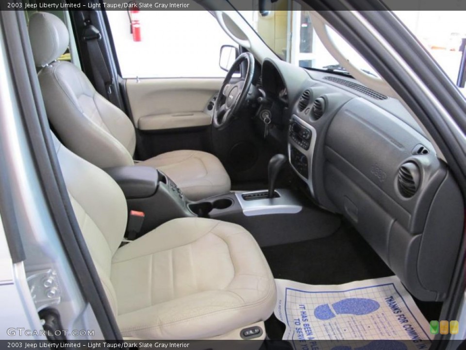 Light Taupe/Dark Slate Gray Interior Photo for the 2003 Jeep Liberty Limited #48043524