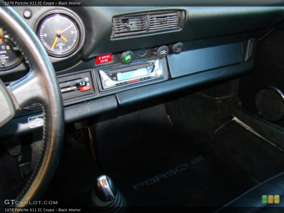 Black Interior Controls for the 1978 Porsche 911 SC Coupe #48054251