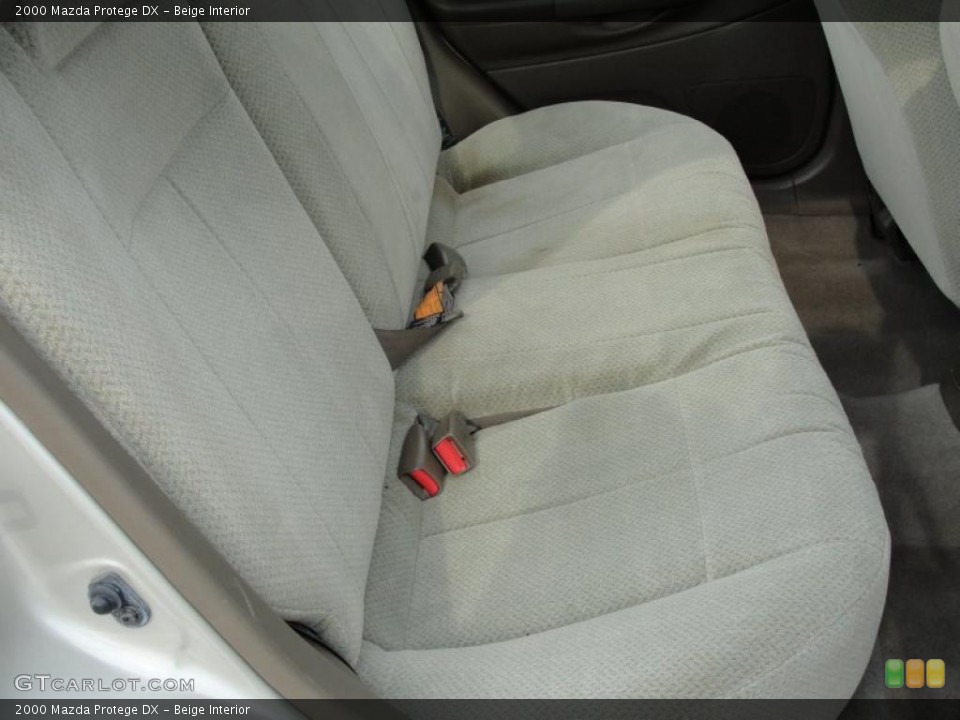 Beige Interior Photo for the 2000 Mazda Protege DX #48054302