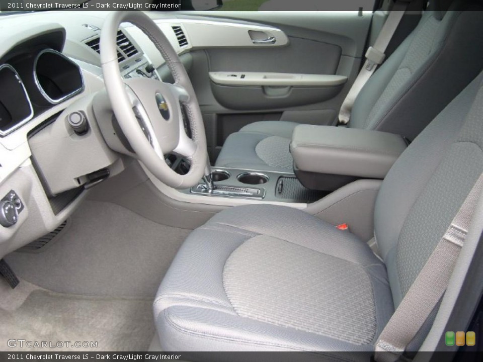 Dark Gray/Light Gray Interior Photo for the 2011 Chevrolet Traverse LS #48061553
