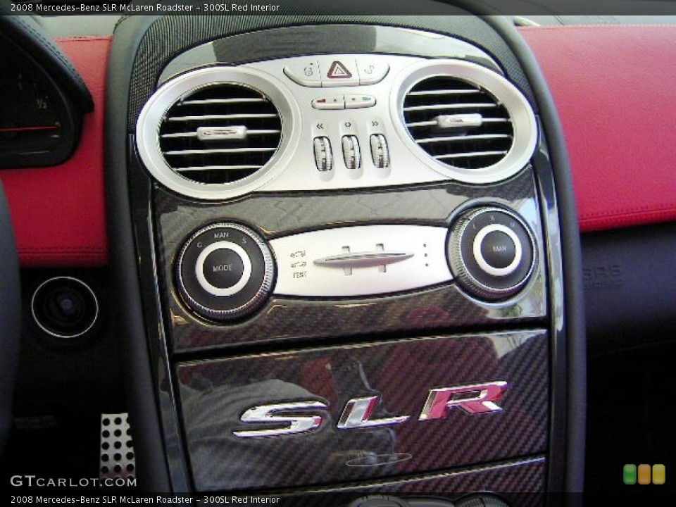 300SL Red Interior Controls for the 2008 Mercedes-Benz SLR McLaren Roadster #4806529