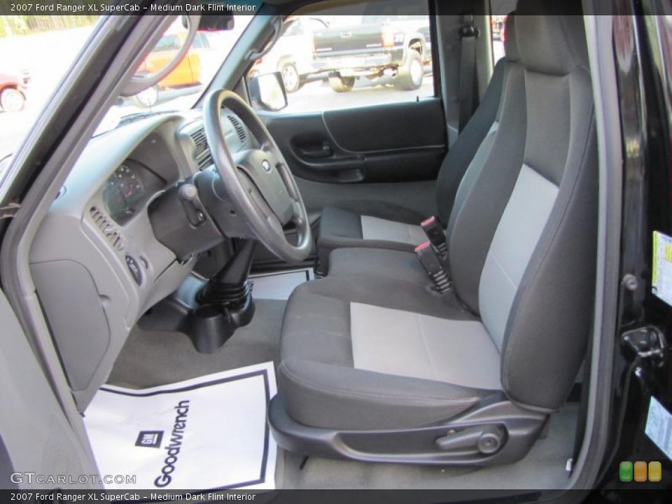 Medium Dark Flint Interior Photo for the 2007 Ford Ranger XL SuperCab #48065405