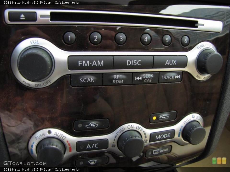 Cafe Latte Interior Controls for the 2011 Nissan Maxima 3.5 SV Sport #48066854