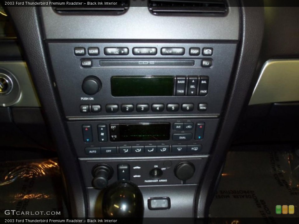 Black Ink Interior Controls for the 2003 Ford Thunderbird Premium Roadster #48067835