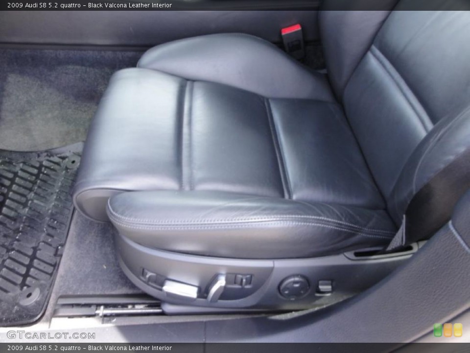 Black Valcona Leather Interior Photo for the 2009 Audi S8 5.2 quattro #48067961