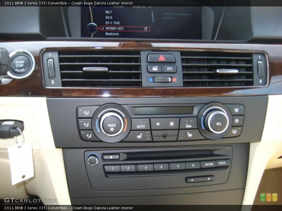 Cream Beige Dakota Leather Interior Controls for the 2011 BMW 3 Series 335i Convertible #48076458