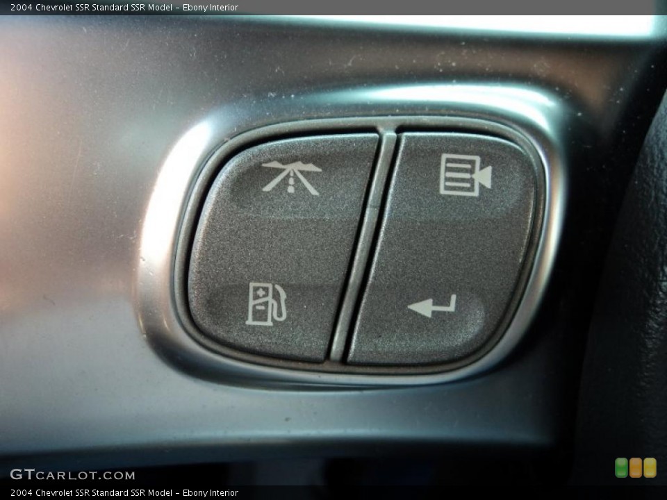Ebony Interior Controls for the 2004 Chevrolet SSR  #48080085